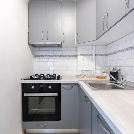 Bright And Cozy Apartment In The Bucharest Center Exterior photo