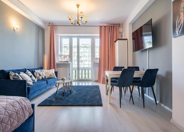 Bright And Cozy Apartment In The Bucharest Center